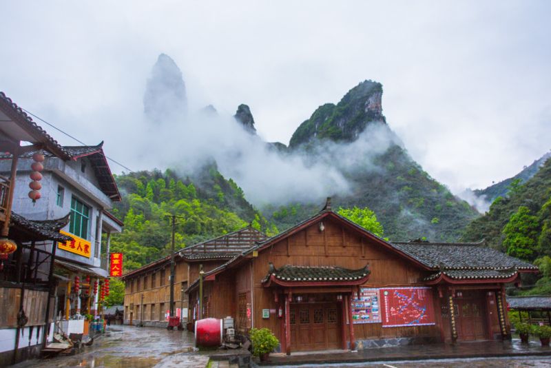 湘西矮寨十八洞德夯大峡谷景区