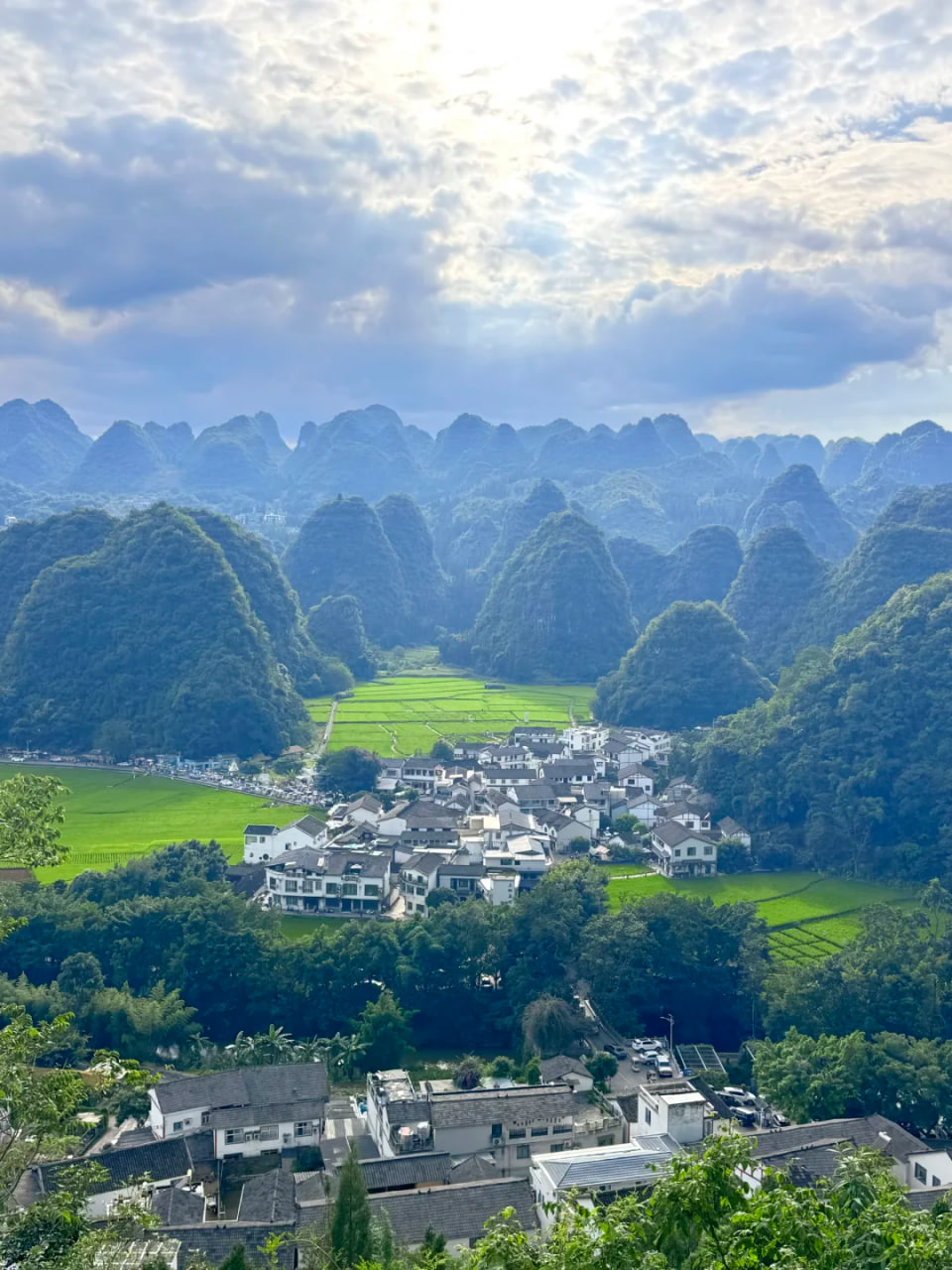 黔西南万峰林